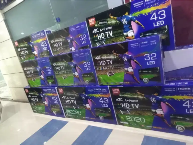New (offer) 32" wifi led tv Full HD display Available for Sale in Lahore