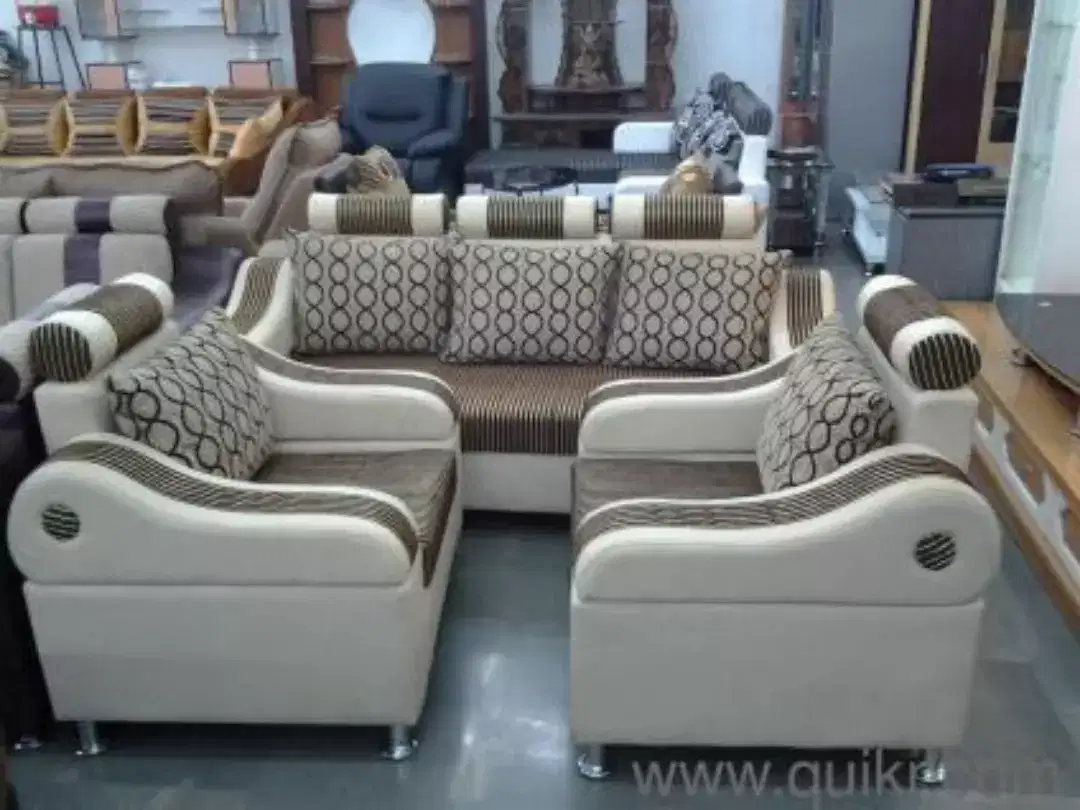 Sofa set available for sale