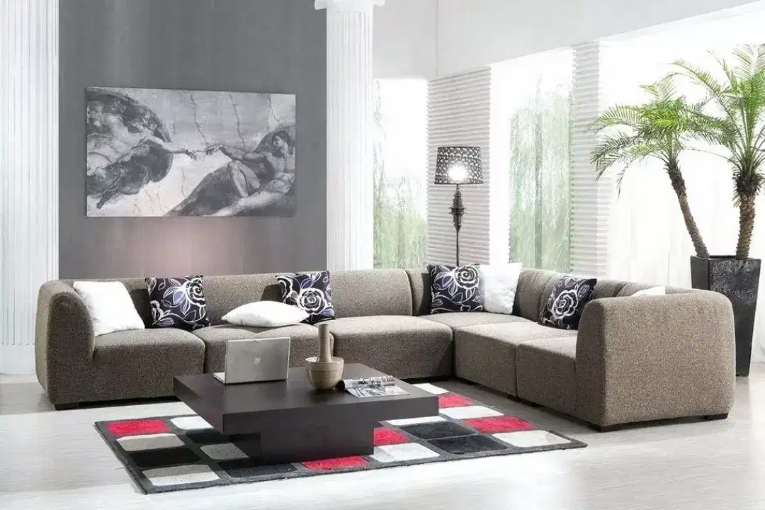 Beautiful sofa sets available for sale
