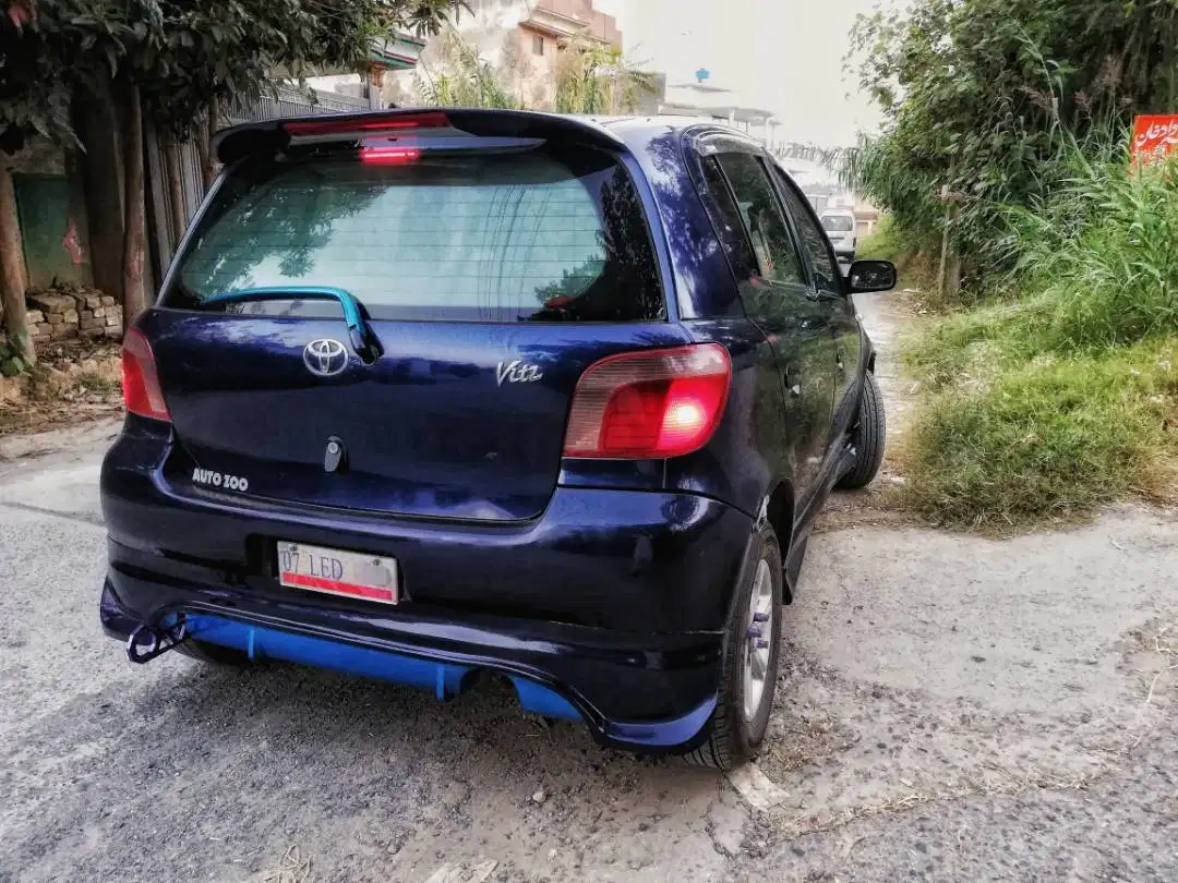 Toyota Vitz model 1999 blue color Available for Sale in Mansehra