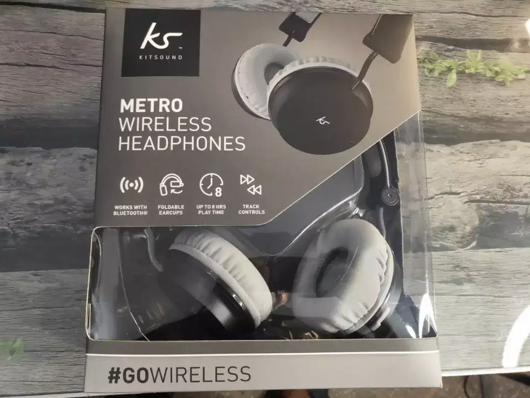 New KitSound Metro Wireless Headphone Available for Sale in Dera Ismail Khan