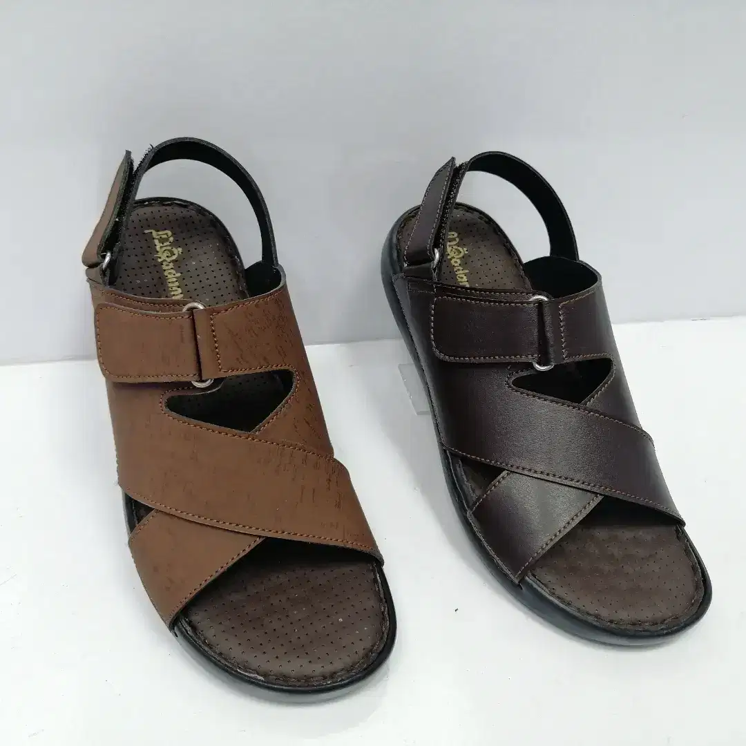 New Hand-Made Original Leather slippers available for Sale in Charsadda