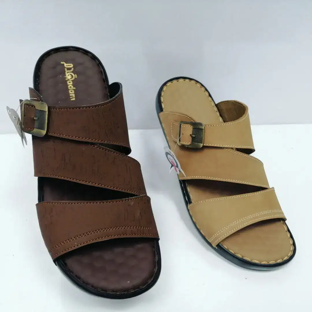 New Hand-Made Original Leather slippers available for Sale in Charsadda