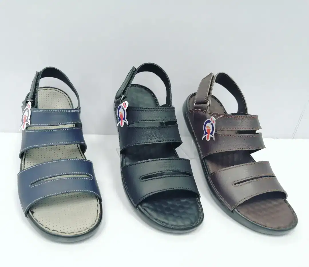 New Hand-Made Original Leather slippers available for Sale in Charsadda