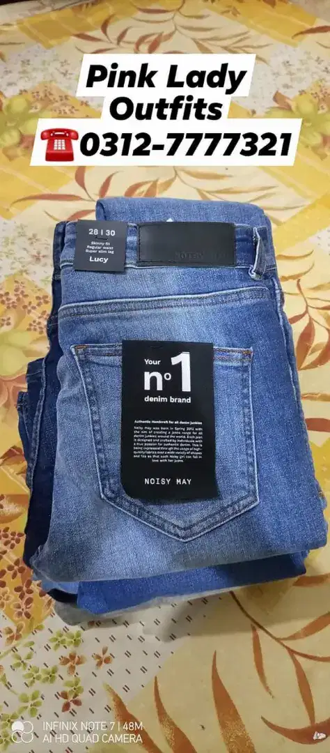 WOMAN JEANS AVAILABLE FOR SALE