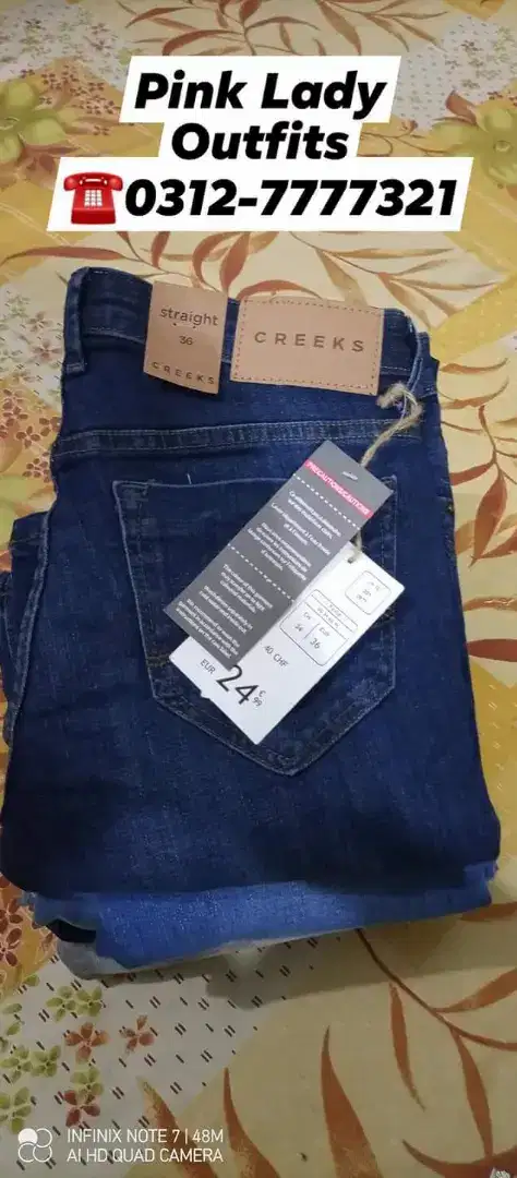 WOMAN JEANS AVAILABLE FOR SALE