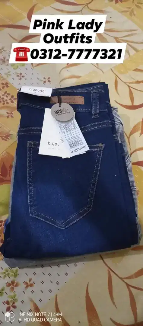WOMAN JEANS AVAILABLE FOR SALE