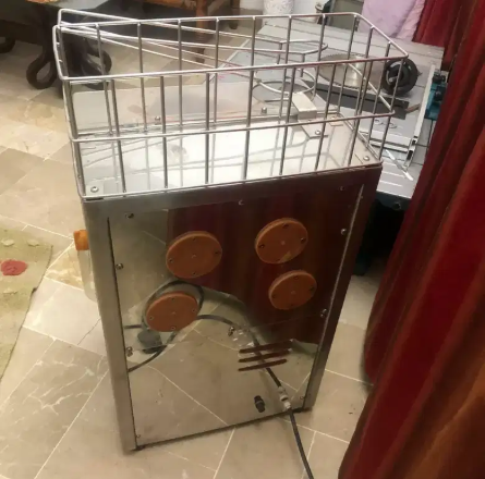 Juice machine