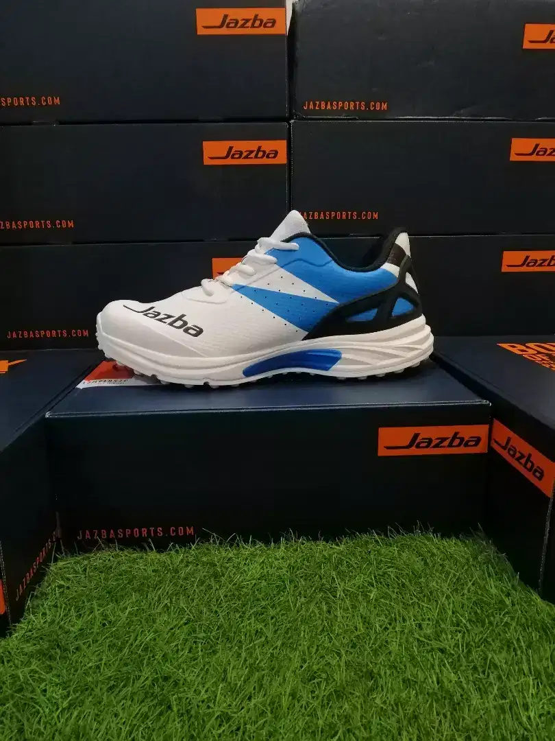 Jazba Skydrive 290 shoes available for sale