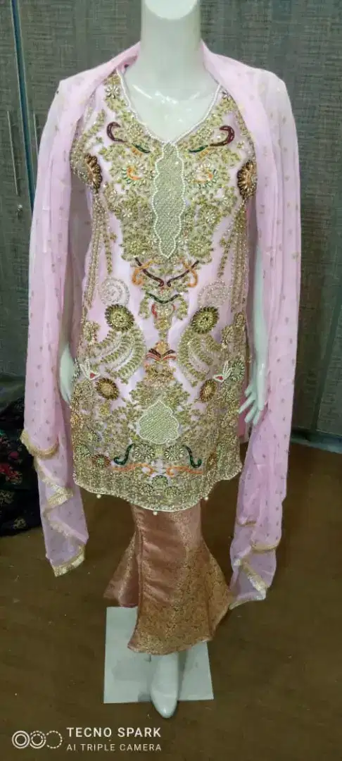 Woman fancy dress Available for sale