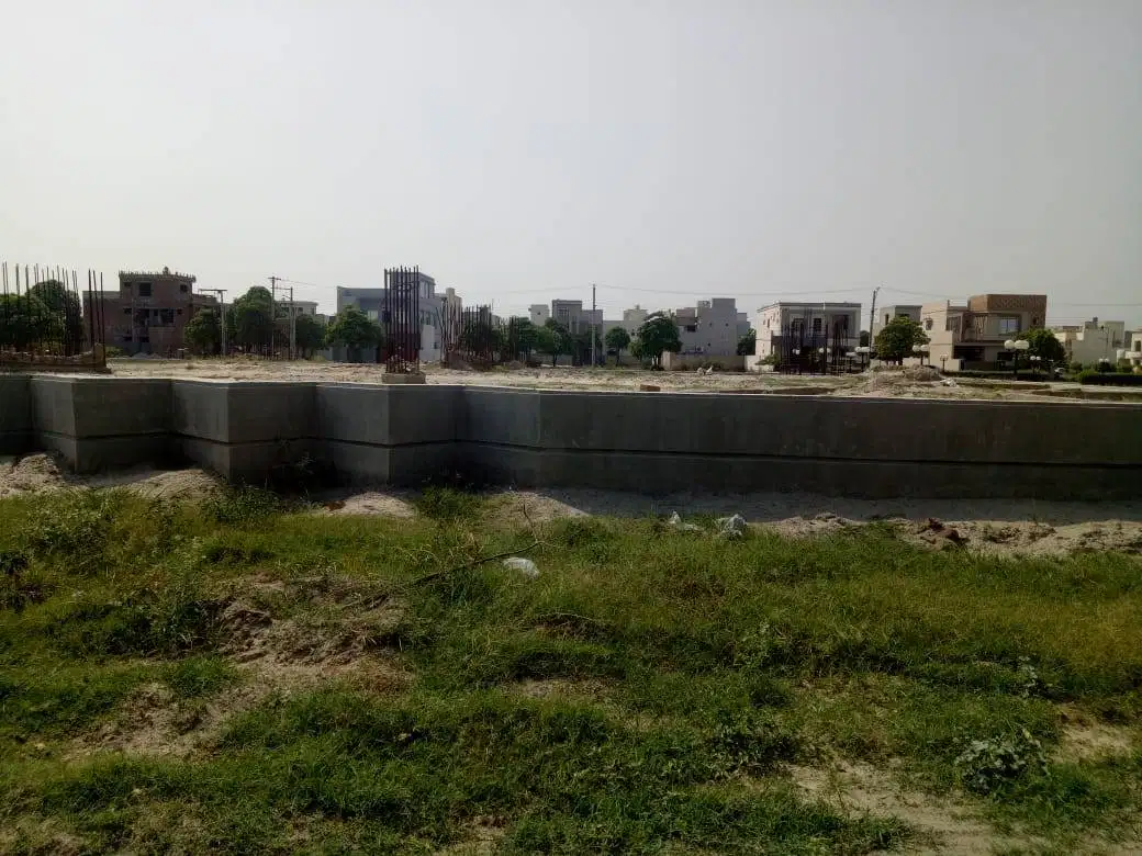 wapda city 15 Marla Park Facing D Block plot Available  for sale in Faisalabad