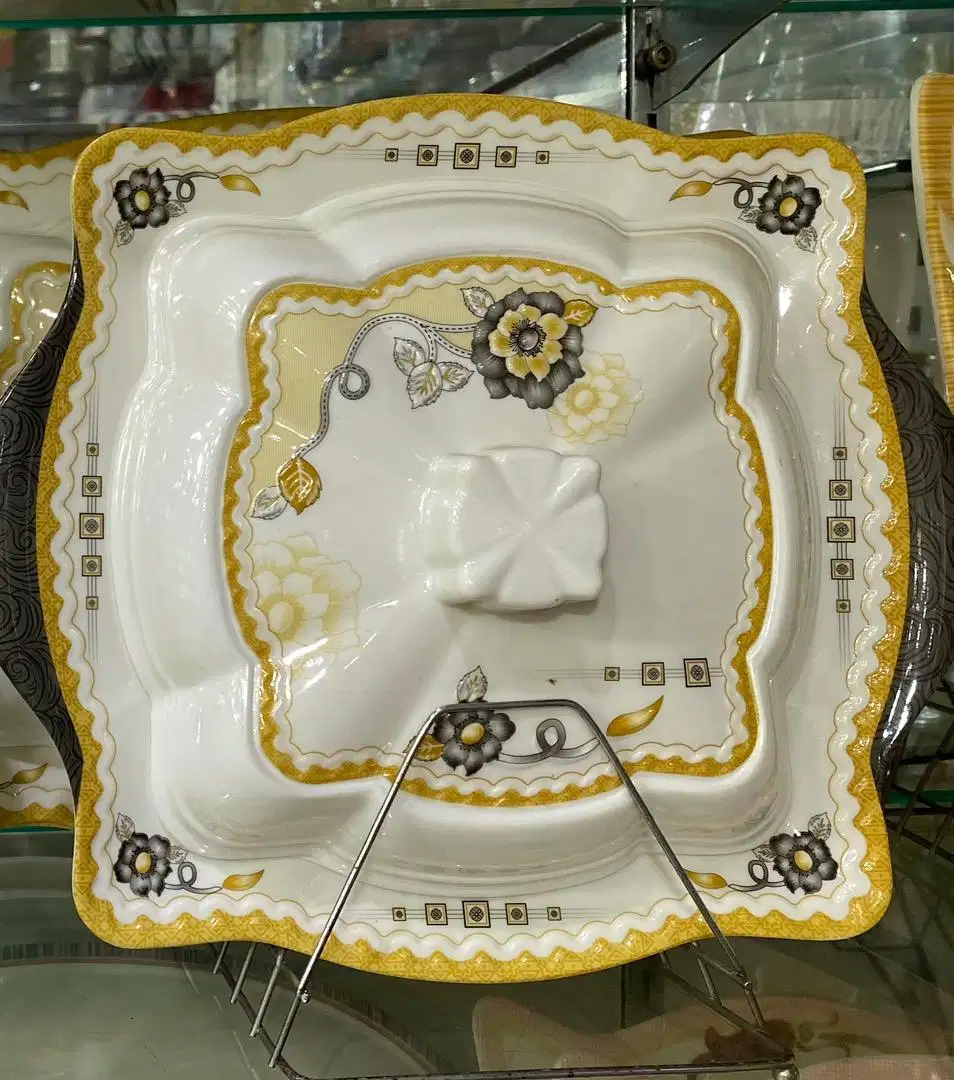 New smile melamine dinner set 72 pieces Available in Gujrat