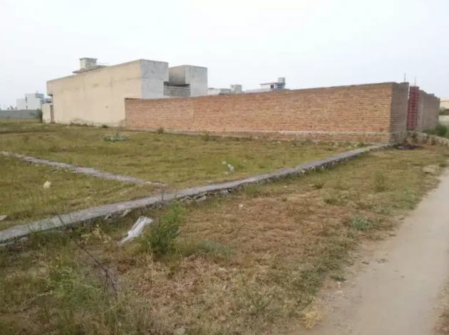 10 Marla Plot for sale