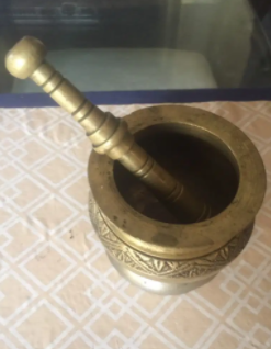 Antique Pot Golden color Available for Sale in Quetta