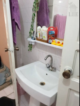 1989 Square Feet Corner House available For Sale In Satelite town Quetta