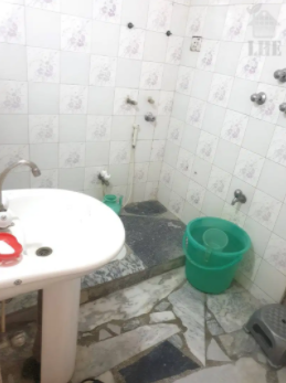 1989 Square Feet Corner House available For Sale In Satelite town Quetta