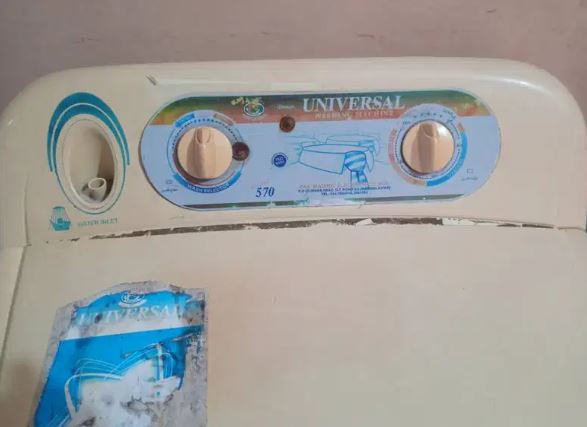 Universal Washing Machine - Good Working