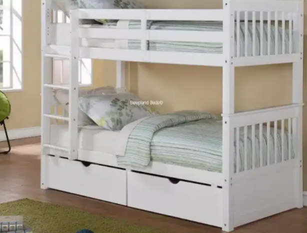 Bunk bed woodey Available for sale