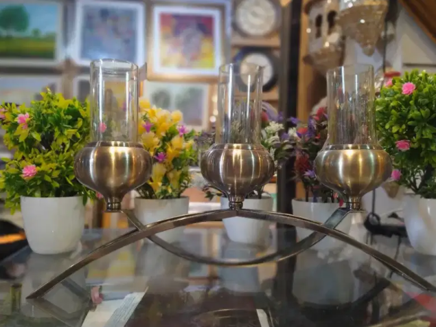 New Imported candle stand Available for Sale