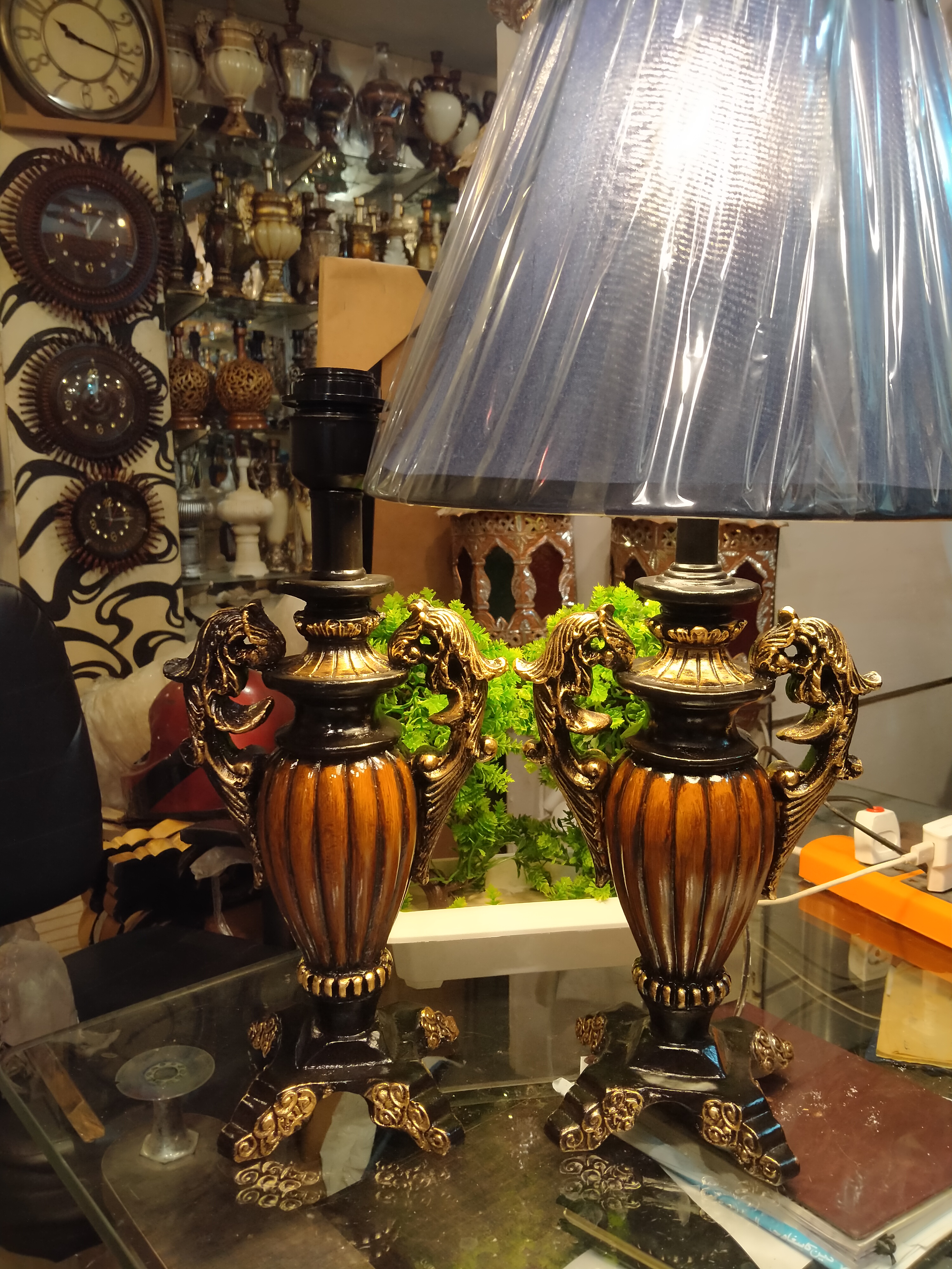 Table lamps with shadeZ.