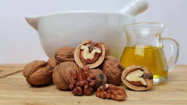 New Organic Walnut Oil Product for Skin Care Available for Sale in Skardu