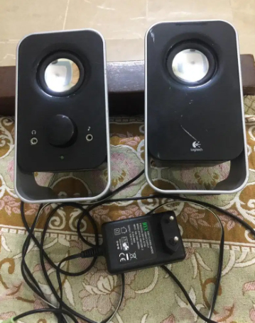 Logistic speakers Available for sale