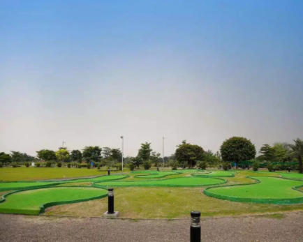 5 Marla plot Available for Sale in Lahore