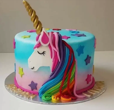 New Customized fresh Designer cakes available 850 per Pound for sale