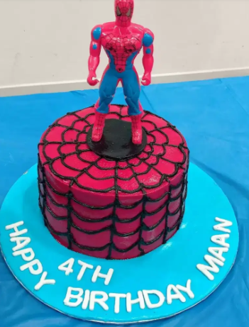 New Customized fresh Designer cakes available 850 per Pound for sale