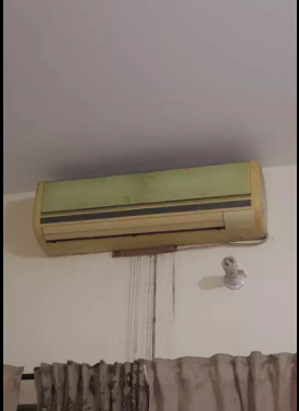 Treadmill, window, split AC Available for Sale