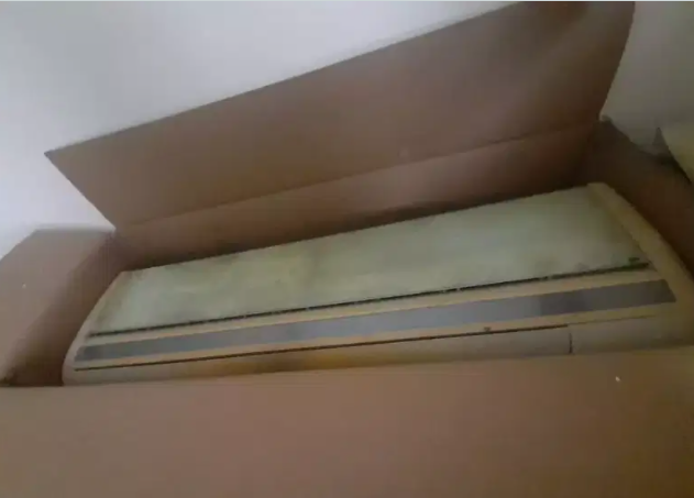 Treadmill, window, split AC Available for Sale