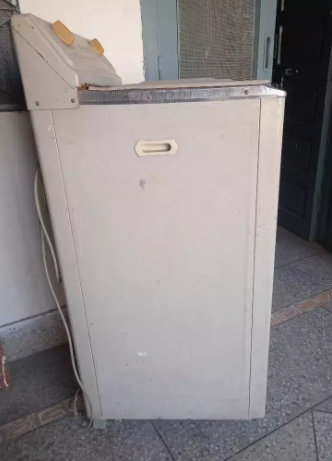 Dryer machine available for sale