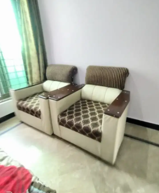 5 seater Sofa set Available for sale