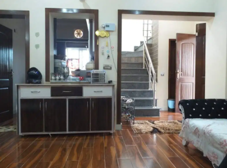 8 Marla Main Boulevard House is available for sale in bahria orchard