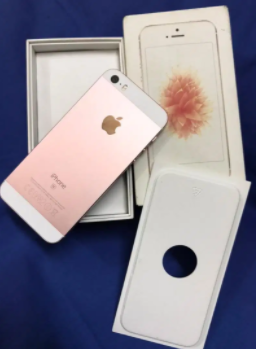 Apple Iphone SE Smartphone Available for Sale in Mirpur