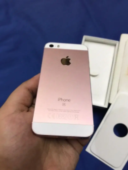 Apple Iphone SE Smartphone Available for Sale in Mirpur