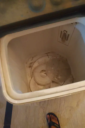 Dawlance washing machine with dryer