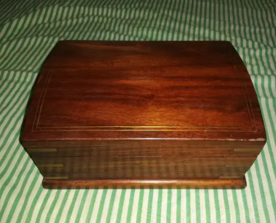 Antique vintage jewelry box Available for sale