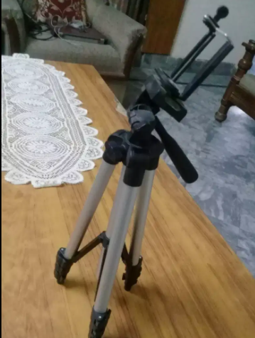 Phone tripod Stand Available for sale