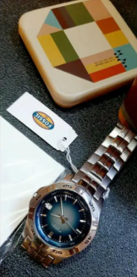 Fossil watch Swiss watch Genuine Available for sale