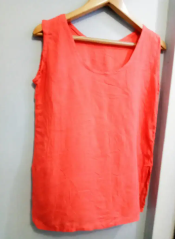 Branded top Available for sale