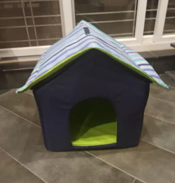 Cat and kitten hut sleeping House Available for sale