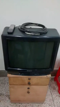 Sony Trinitron Is A Reliable Long Lasting Japanese TV For Pakistanis!