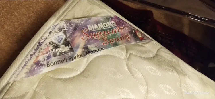 Diamond Spring Matress King Size 10inch height Available for Sale