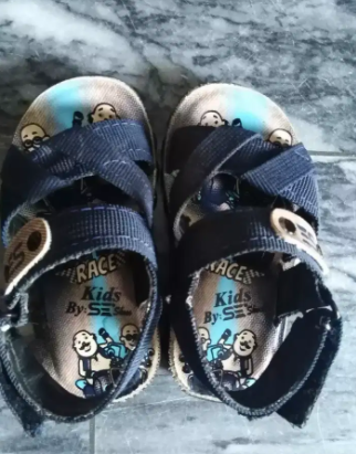 Baby sandal shoes Available for sale