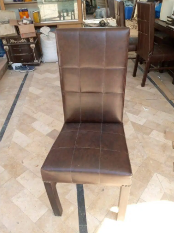 All solid wood Dinning Table with 8 chairs Available for Sale in Lahore