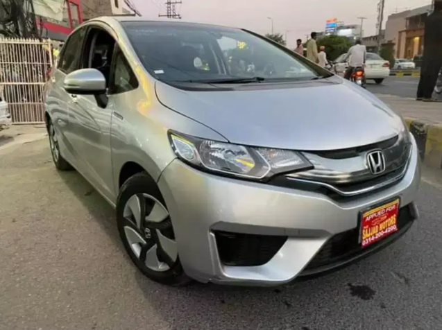 Honda Fit Car model 2014 Hybrid Genuine Available for Sale in Lahore
