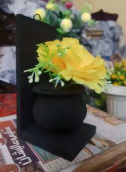 Artificial Flowers Decoration Pieces  New and Good Quality Available for Sale