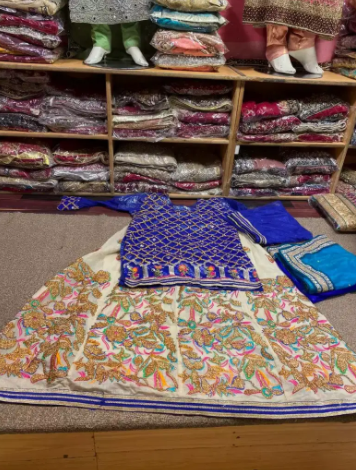 Mehndi dresses lehnga, short frocks available for rent in Rawalpindi
