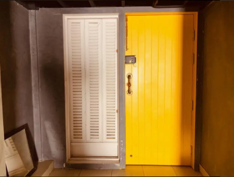 Barn Doors r Sliding Doors in Excellent condition for Sale karachi